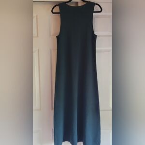 Women's Green Maxi Dress by Banana Republic Size Medium. NWT
